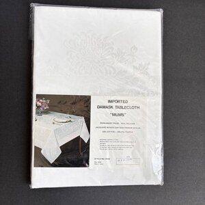 Vintage Damask Tablecloth "Mums" 60 X 84 Oval Jacquard White Japan New